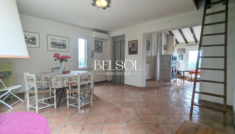 Maison - 184 m² - 6 pièces