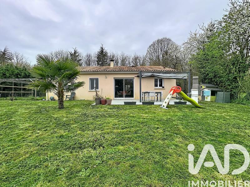 Maison - 85 m² - 4 pièces