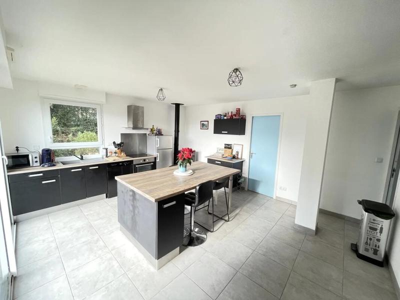 Maison - 111 m² - 5 pièces