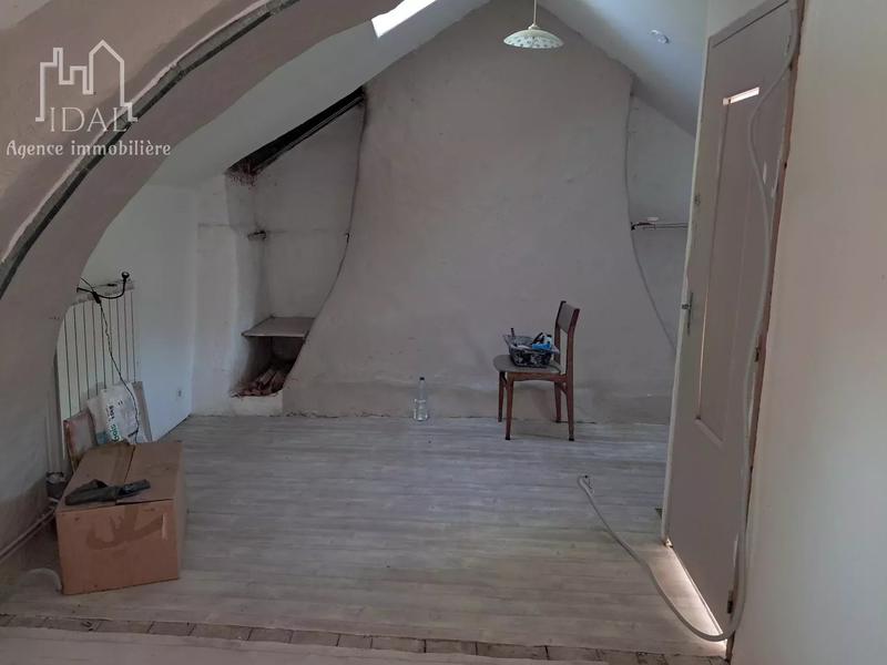 Maison - 149 m² - 9 pièces