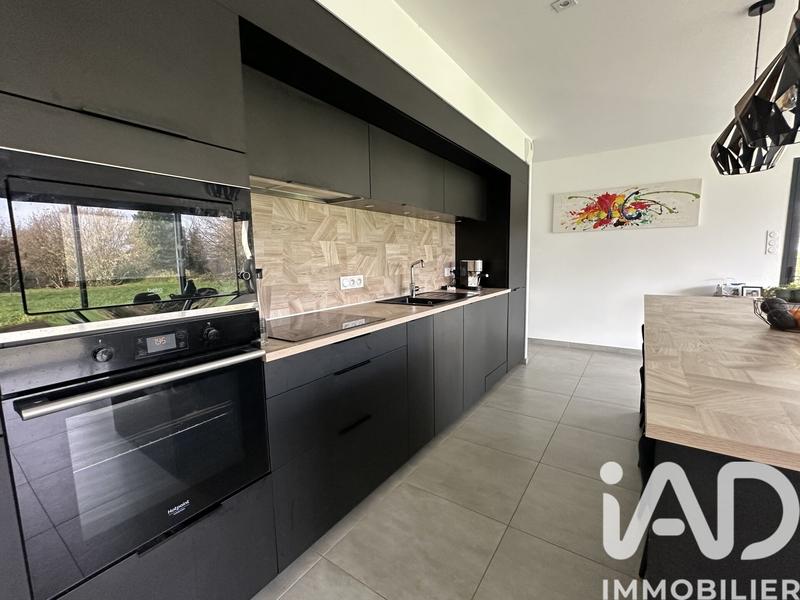 Maison - 125 m² - 5 pièces