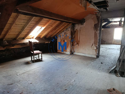 Appartement - 100 m² - 1 pièce