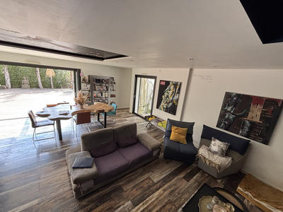 Maison - 138 m² - 5 pièces