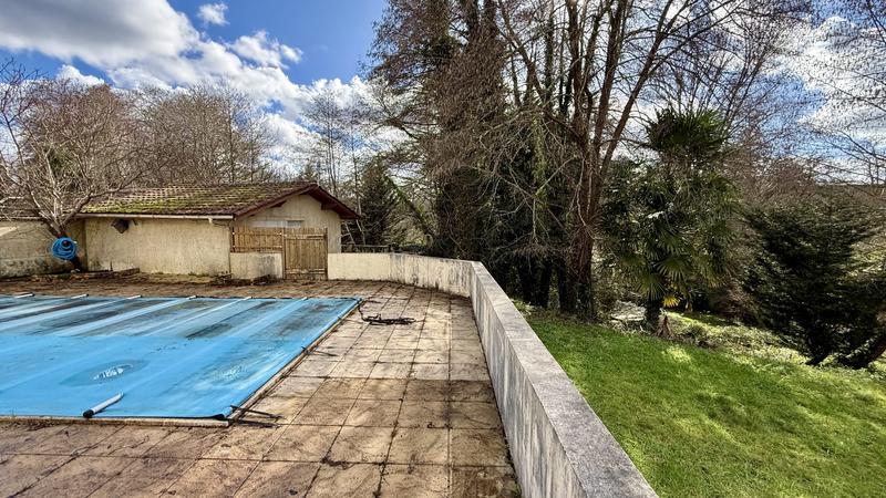 Maison ancienne - 167 m² - 5 pièces