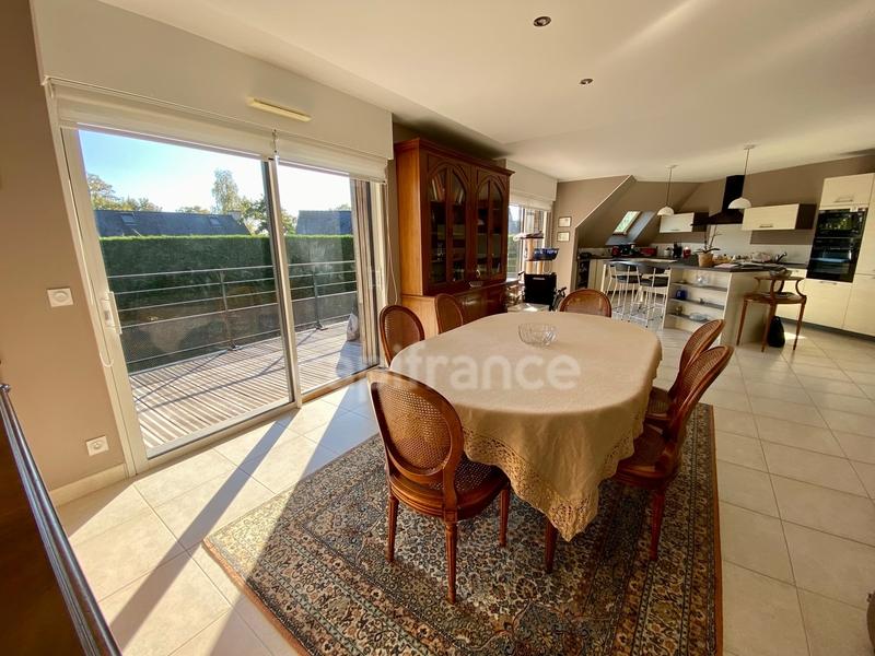 Appartement - 120 m² - 4 pièces