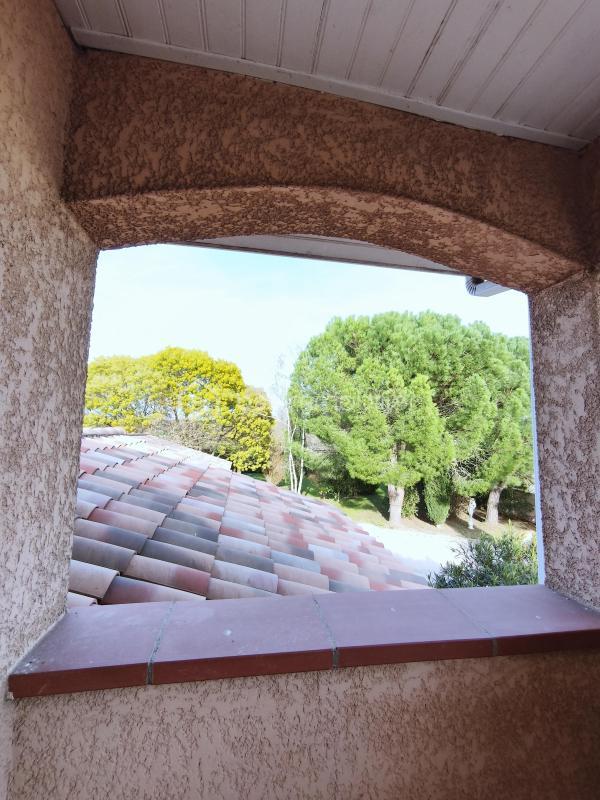 Demeure - 245 m² - 9 pièces