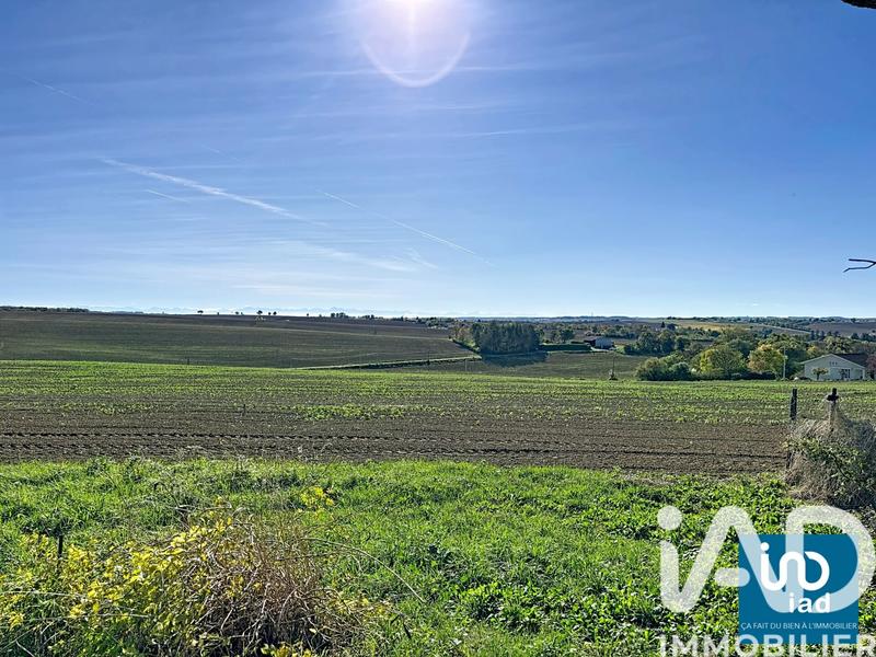 Maison - 233 m² - 9 pièces