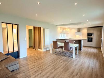 Appartement - 92 m² - 4 pièces