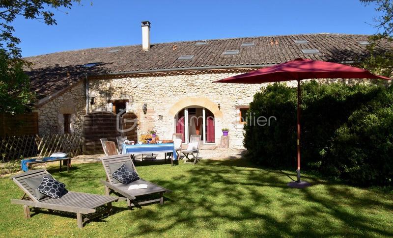 Maison chambre d'hôtes - 760 m² - 29 pièces