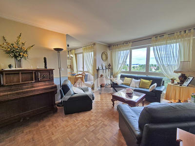 Appartement - 92 m² - 5 pièces