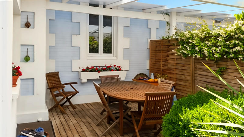 Maison - 100 m² - 6 pièces