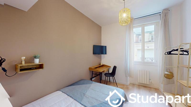 Chambre - 11 m² - 1 pièce