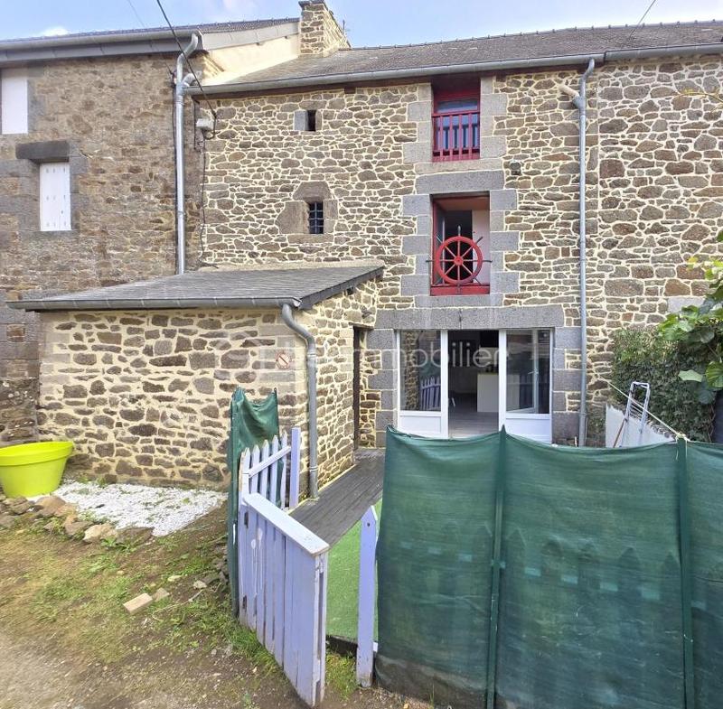 Maison en pierre - 83 m² - 4 pièces