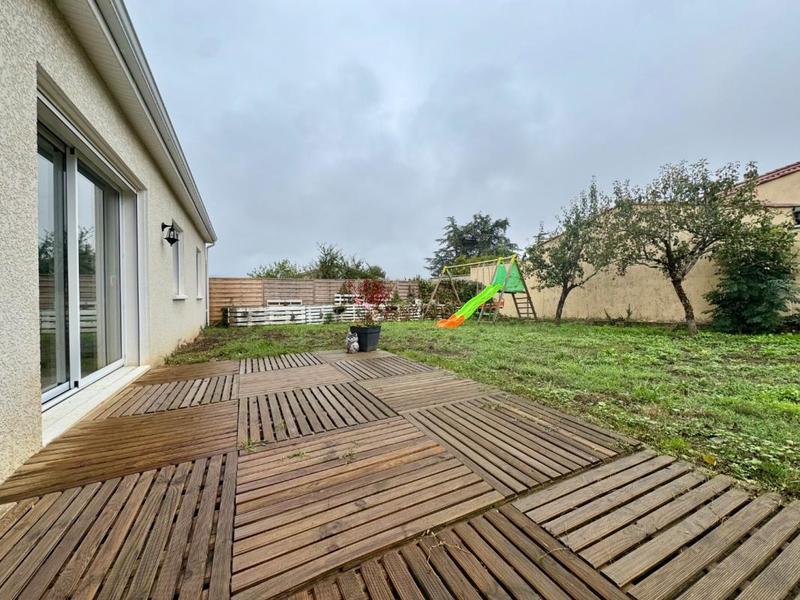 Maison - 83 m² - 4 pièces