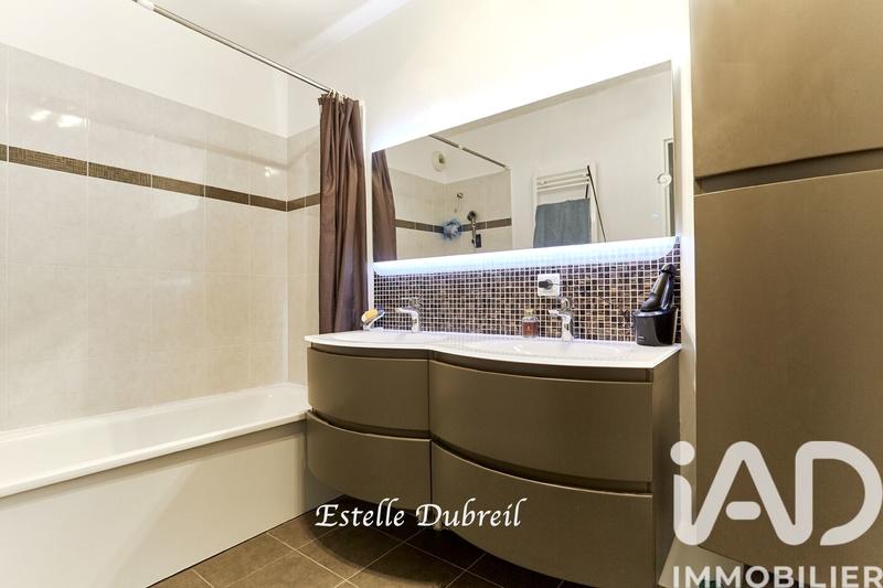 Appartement - 98 m² - 5 pièces