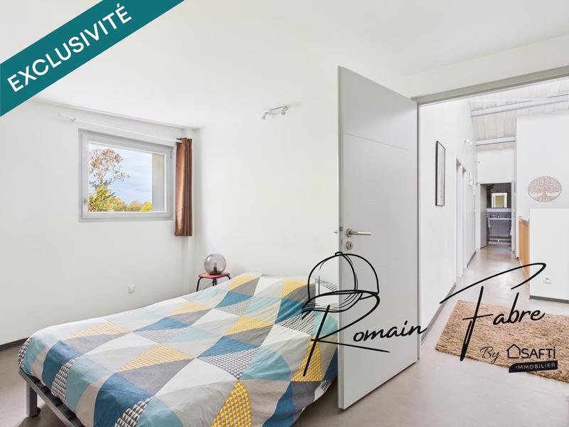 Villa - 980 m² - 34 pièces