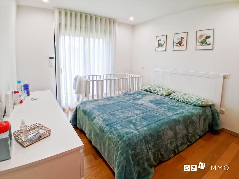 Maison - 143 m² - 5 pièces