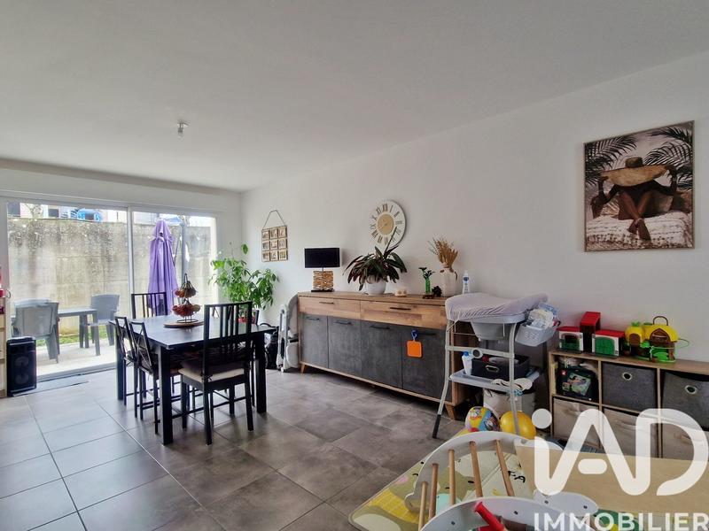 Maison - 92 m² - 4 pièces