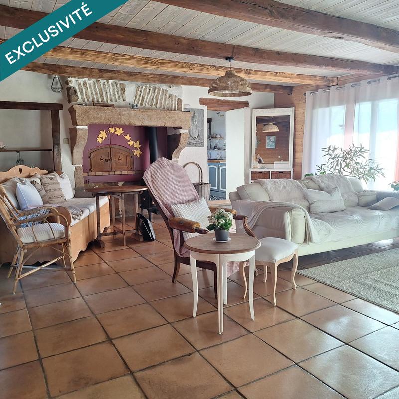 Maison - 121 m² - 7 pièces