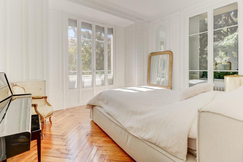 Appartement - 140 m² - 5 pièces