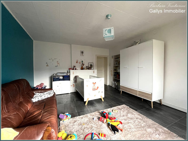 Appartement - 98 m² - 3 pièces