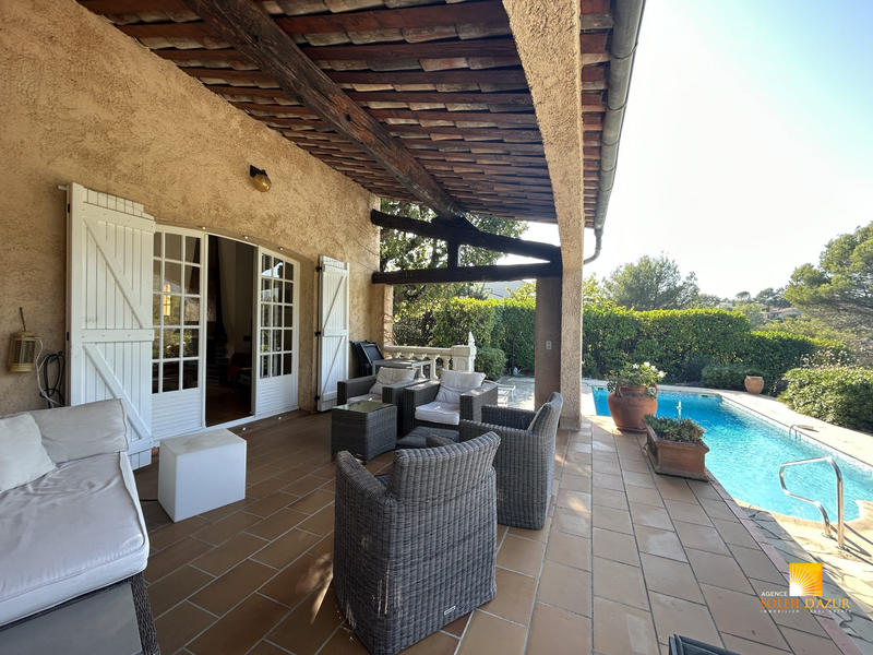 Villa - 168 m² - 5 pièces