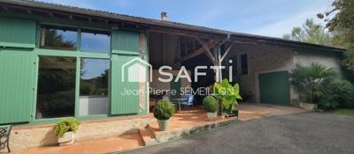 Maison - 219 m² - 8 pièces