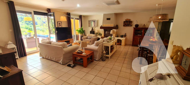 Maison - 139 m² - 5 pièces