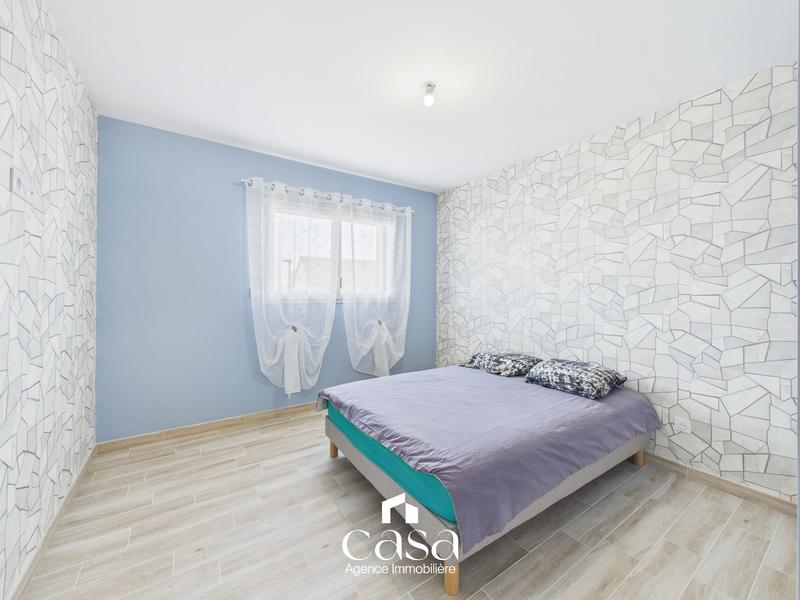 Maison - 179 m² - 7 pièces