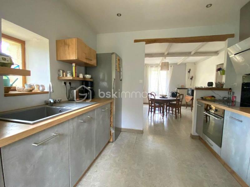 Maison - 165 m² - 7 pièces