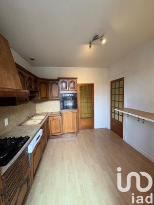 Appartement - 80 m² - 3 pièces