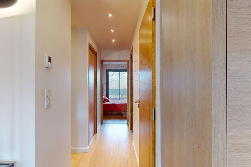 Appartement - 80 m² - 3 pièces