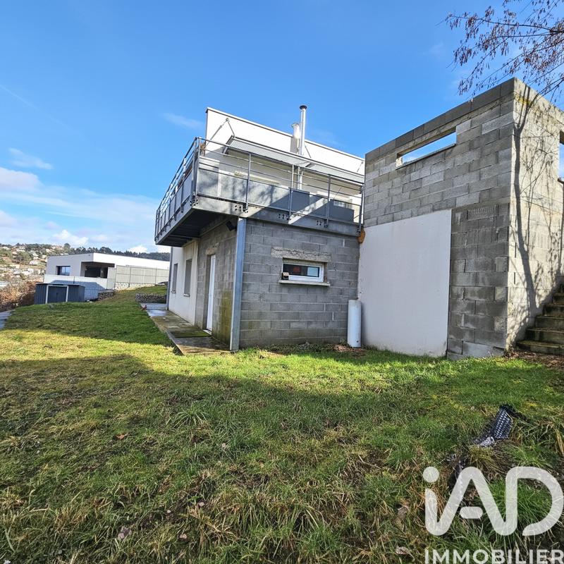 Maison - 147 m² - 5 pièces