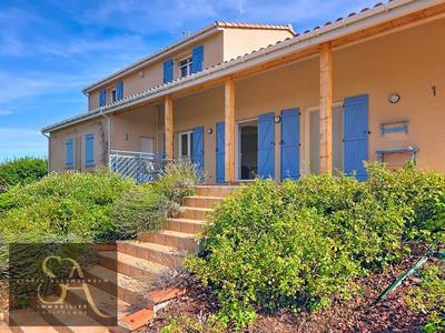 Maison - 174 m² - 5 pièces