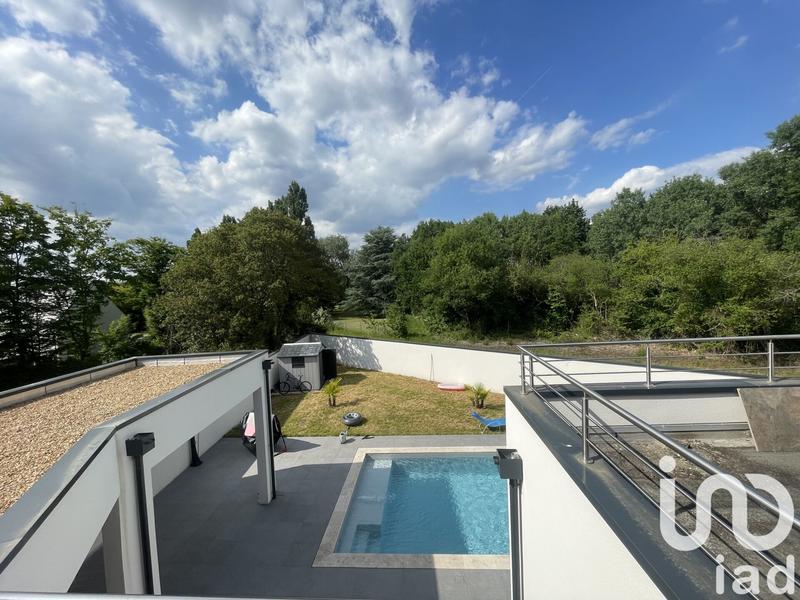 Maison de maîtres - 221 m² - 8 pièces