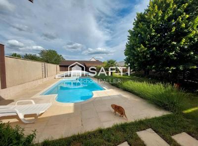 Maison - 156 m² - 5 pièces