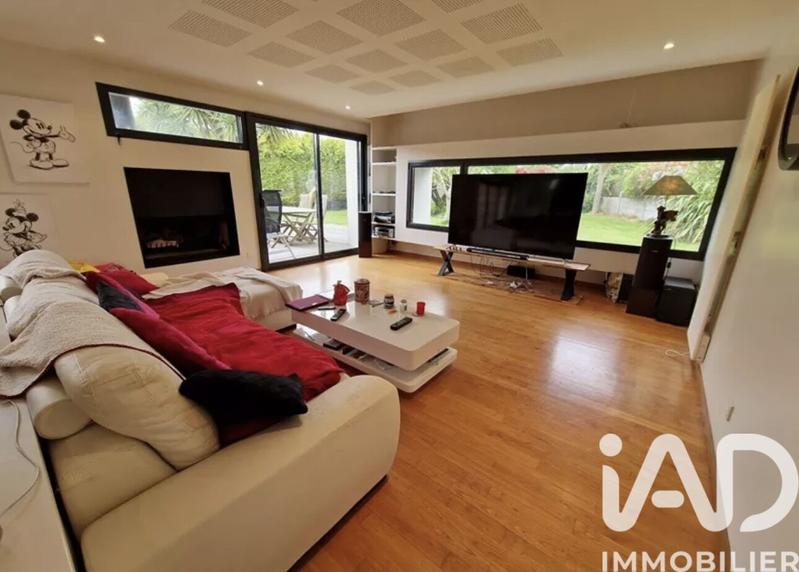 Maison de maîtres - 140 m² - 5 pièces