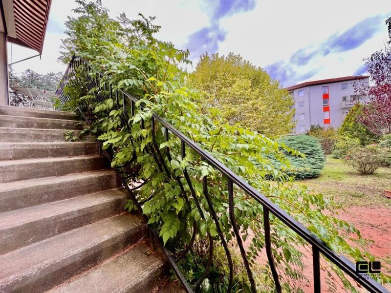 Maison - 160 m² - 5 pièces