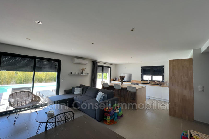 Villa - 101 m² - 5 pièces