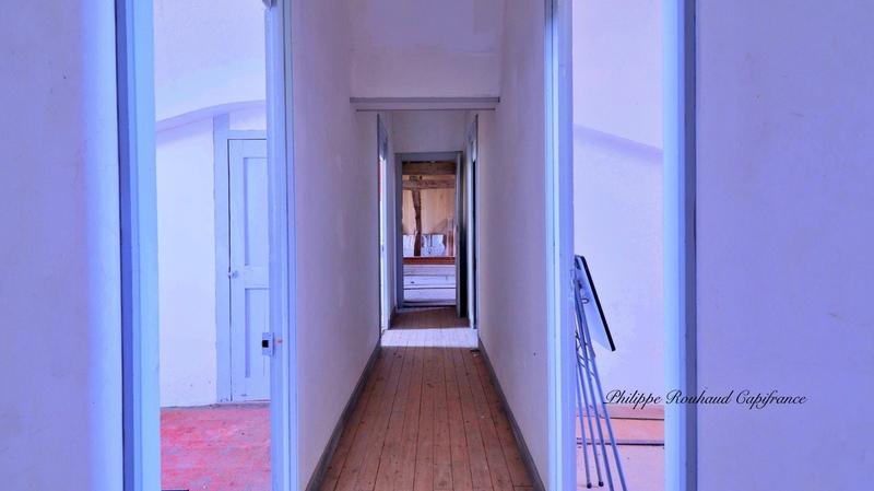 Château - 296 m² - 17 pièces