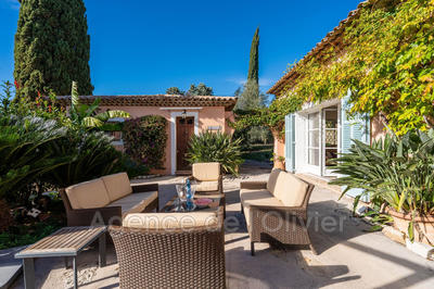 Bastide - 260 m² - 9 pièces