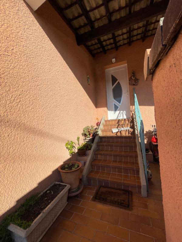 Maison - 112 m² - 6 pièces