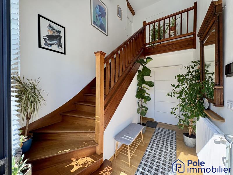 Maison - 112 m² - 6 pièces