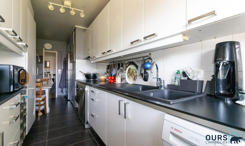 Appartement - 81 m² - 4 pièces