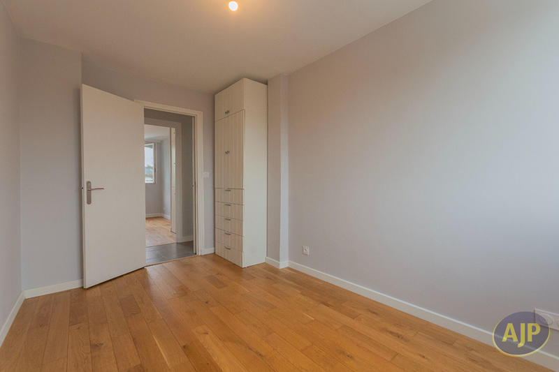Appartement - 67 m² - 4 pièces