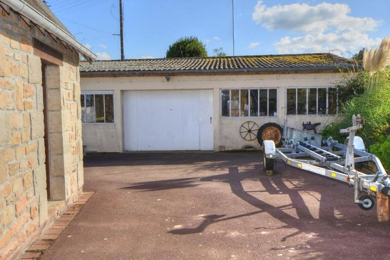 Maison - 152 m² - 8 pièces