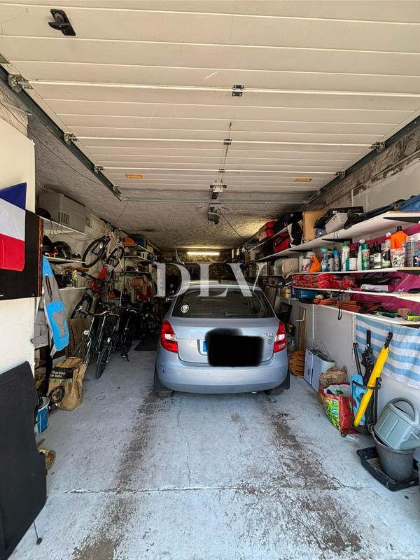 Appartement - 105 m² - 5 pièces