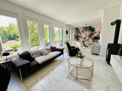 Maison - 167 m² - 7 pièces