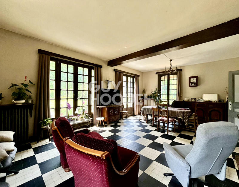 Maison - 147 m² - 7 pièces