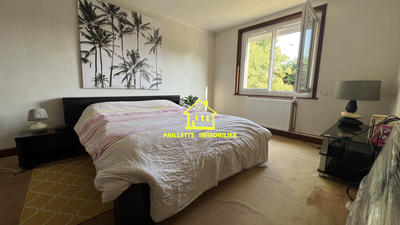 Maison - 215 m² - 7 pièces